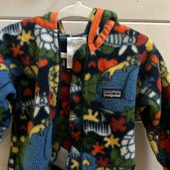 Patagonia multi color zip up fleece - Picture 1 of 3